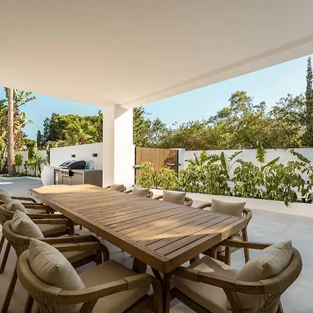 Marbesa I Pool Gym Cinema Outdoor Bbq Parking Marbella