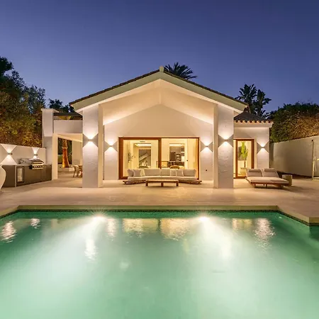 Marbesa I Pool Gym Cinema Outdoor Bbq Parking Villa Marbella