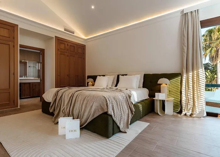 Villa Marbesa I Pool Gym Cinema Outdoor Bbq Parking