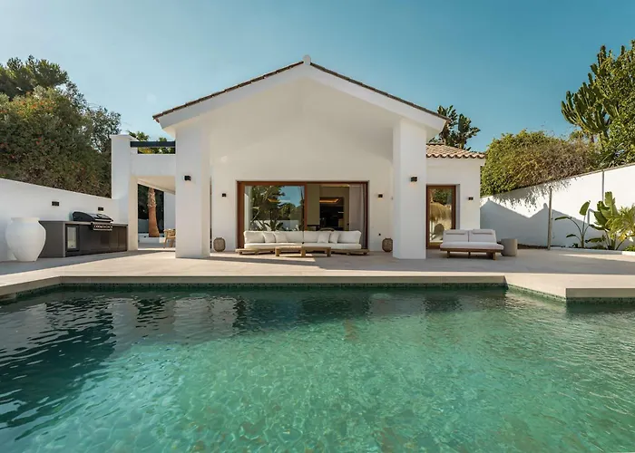 Villa Marbesa I Pool Gym Cinema Outdoor Bbq Parking Marbella