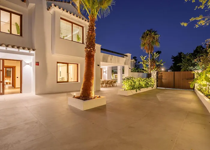 Marbesa I Pool Gym Cinema Outdoor Bbq Parking Marbella