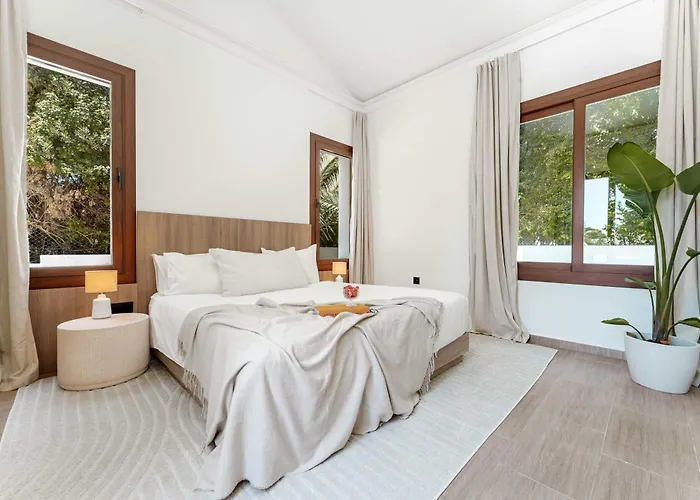 Villa Marbesa I Pool Gym Cinema Outdoor Bbq Parking Marbella