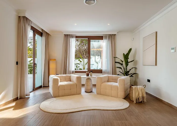 Villa Marbesa I Pool Gym Cinema Outdoor Bbq Parking *