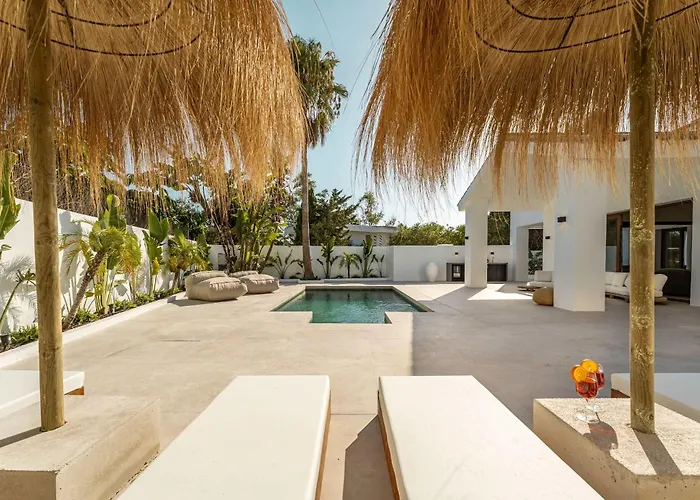 Marbesa I Pool Gym Cinema Outdoor Bbq Parking Marbella